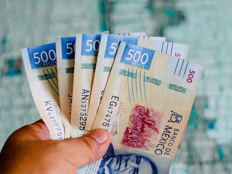 Cetes 2025: ¿Cuánto debes ahorrar para obtener 500 pesos al mes?